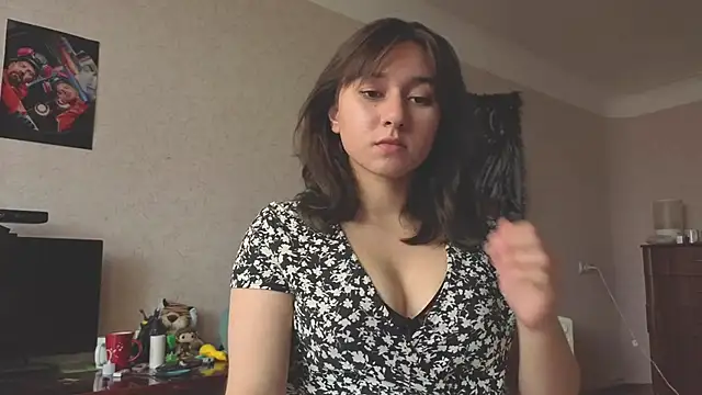 MiaLovelyOne online show from 05-16-26, 10:36