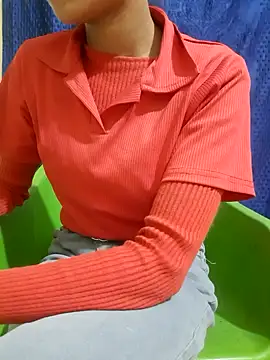 Mahi677 online show from 11-27-25, 04:02