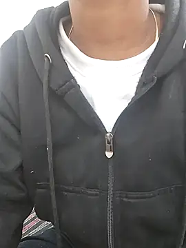 Mahi677 online show from 12-20-25, 03:53