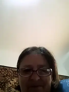 Snapshot of MilaCold5443 chatting on 04-28-26, 02:32 MilaCold5443 online show from 04-28-26, 02:32