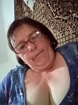 Snapshot of MilaCold5443 chatting on 04-29-26, 04:33 MilaCold5443 online show from 04-29-26, 04:33