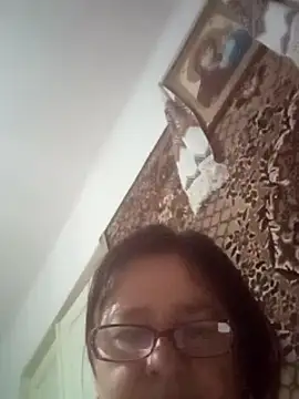 MilaCold5443 online show from 04-12-26, 03:43