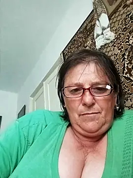 Snapshot of MilaCold5443 chatting on 05-26-26, 12:25 MilaCold5443 online show from 05-26-26, 12:25