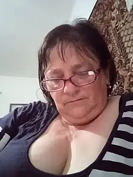 Snapshot of MilaCold5443 chatting on 04-19-26, 04:57 MilaCold5443 online show from 04-19-26, 04:57
