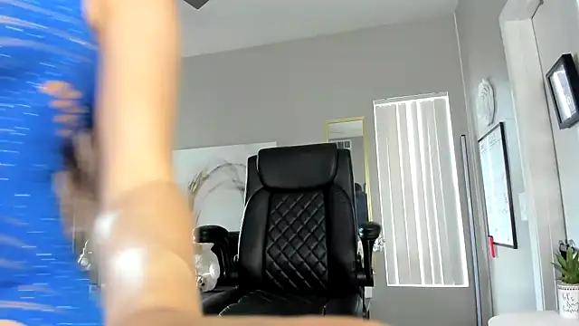 Myonnathegod online show from 11-16-25, 09:41