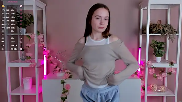 LittleCutieSandy online show from 10-12-25, 03:08