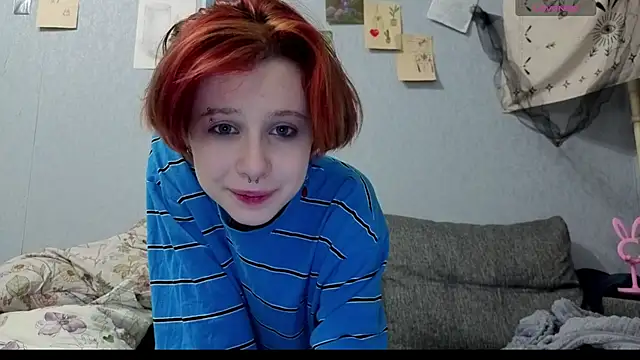 Snapshot of RubiReynnn chatting on 10-11-25, 07:04 RubiReynnn online show from 10-11-25, 07:04