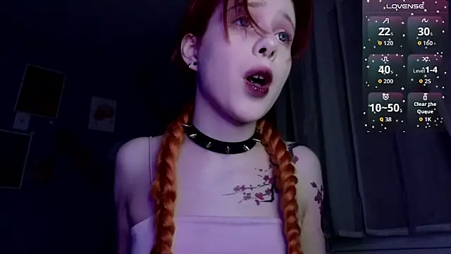 Snapshot of RubiReynnn chatting on 10-16-25, 05:21 RubiReynnn online show from 10-16-25, 05:21