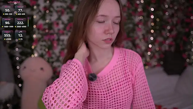 Petite Polly online show from 02-13-26, 06:08