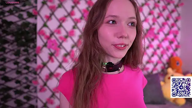 Petite Polly online show from 10-10-25, 08:09