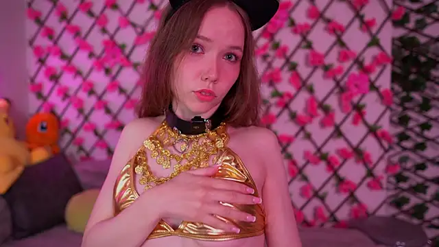 Petite Polly online show from 10-11-25, 08:10