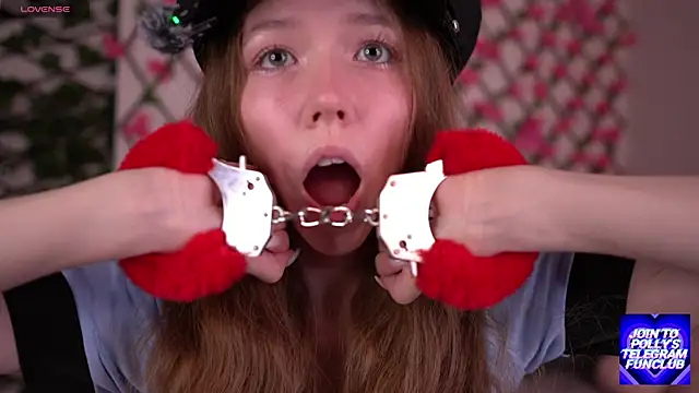 Petite Polly online show from 11-12-25, 06:12