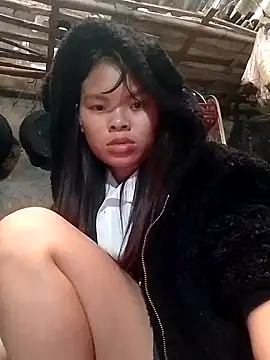 hello-cute online show from 11-08-25, 04:27