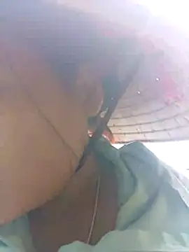 hello-cute online show from 11-06-25, 02:26