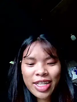 hello-cute online show from 10-25-25, 07:40