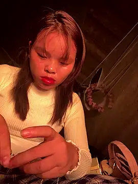 hello-cute online show from 01-11-26, 02:02