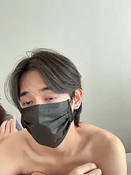Snapshot of RAITO_ST chatting on 04-02-26, 05:03 RAITO ST online show from 04-02-26, 05:03