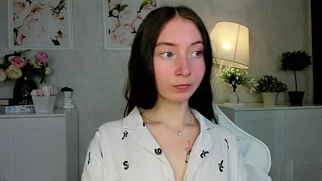 try love  online show from 10-19-25, 09:23