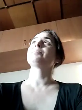 Ella-433 online show from 12-15-25, 01:50