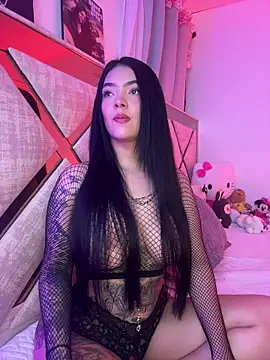 Kiity- online show from 11-18-25, 03:54