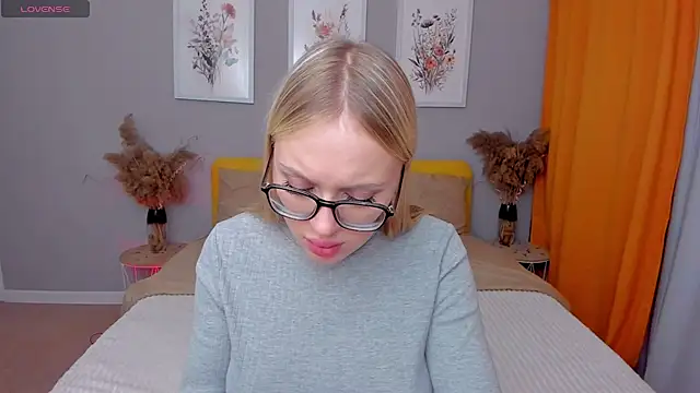 CeaneLino online show from 11-13-25, 07:40