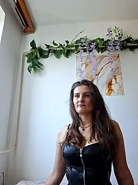 Snapshot of Nika_aa chatting on 04-26-26, 02:14 Nika aa online show from 04-26-26, 02:14