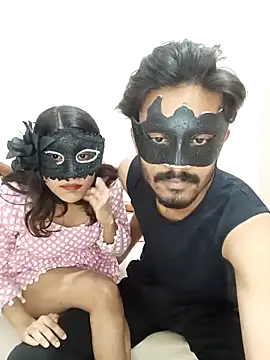 Lovebirdss online show from 11-02-25, 10:31