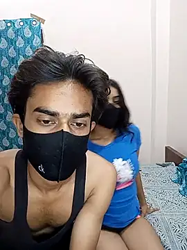 Lovebirdss online show from 10-15-25, 12:13