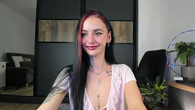 JacquelineHex online show from 01-06-26, 02:59