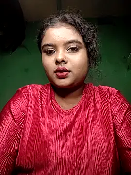 Snapshot of World_Top_Girl chatting on 10-24-25, 11:20 World Top Girl online show from 10-24-25, 11:20