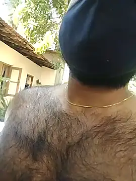 Snapshot of SL_BEAR chatting on 04-02-26, 05:25 SL BEAR online show from 04-02-26, 05:25