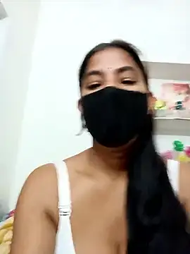 Hot radhaji online show from 11-15-25, 04:11