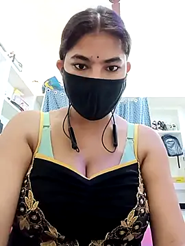 Hot radhaji online show from 03-30-26, 01:18