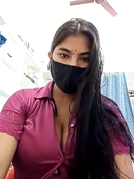 Hot radhaji online show from 03-29-26, 08:38