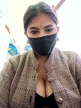 Hot radhaji online show from 01-09-26, 03:19