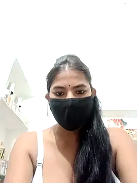 Hot radhaji online show from 11-10-25, 04:12