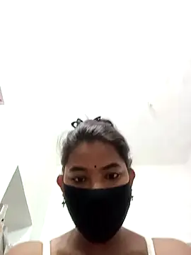 Hot radhaji online show from 10-24-25, 11:09