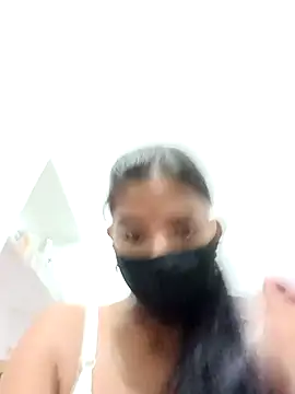 Hot radhaji online show from 10-30-25, 08:56