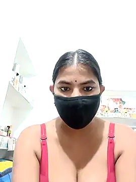 Hot radhaji online show from 11-08-25, 05:05