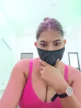 Snapshot of Hot_radhaji chatting on 07-27-26, 03:46 Hot radhaji online show from 07-27-26, 03:46