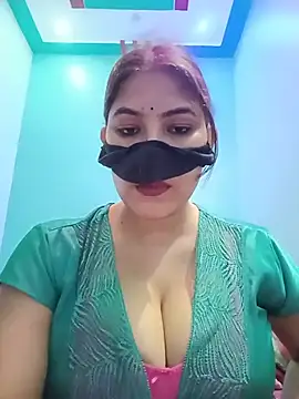 Snapshot of Hot_radhaji chatting on 07-07-26, 04:10 Hot radhaji online show from 07-07-26, 04:10