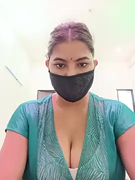 Snapshot of Hot_radhaji chatting on 07-26-26, 04:41 Hot radhaji online show from 07-26-26, 04:41