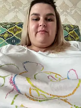 Snapshot of Vita6777 chatting on 10-15-25, 10:23 Vita6777 online show from 10-15-25, 10:23