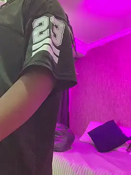 KarinaFlowers  online show from 02-11-26, 12:16