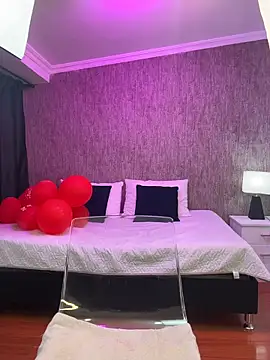 KarinaFlowers  online show from 02-23-26, 12:06