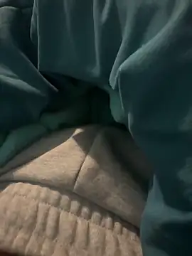 Steven-1989 online show from 11-18-25, 11:24