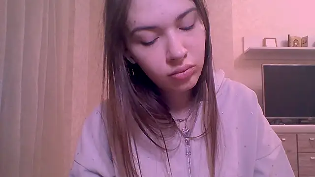 CeyaLier online show from 03-26-26, 05:55