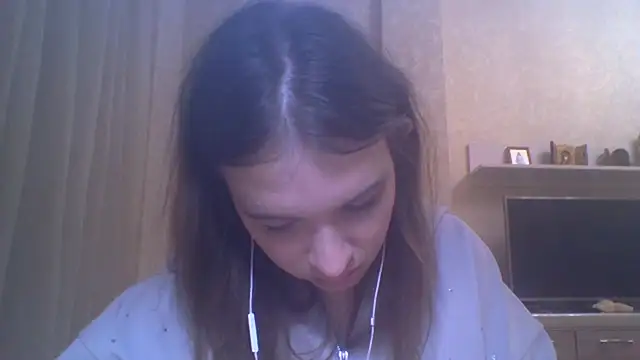 CeyaLier online show from 10-14-25, 04:07