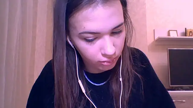 CeyaLier online show from 12-16-25, 05:28