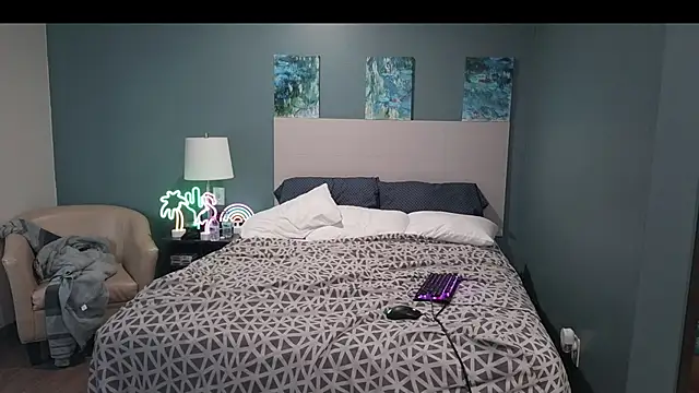 Snapshot of Fuck-Buddy-4U chatting on 01-31-26, 07:34 Fuck-Buddy-4U online show from 01-31-26, 07:34